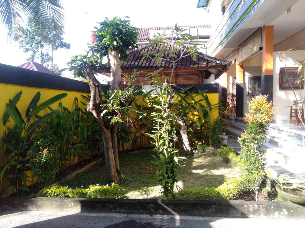Oka House Apartment Ubud  Exterior photo